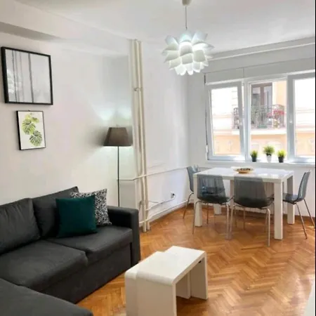 Venacsquare - Apartmán Bělehrad